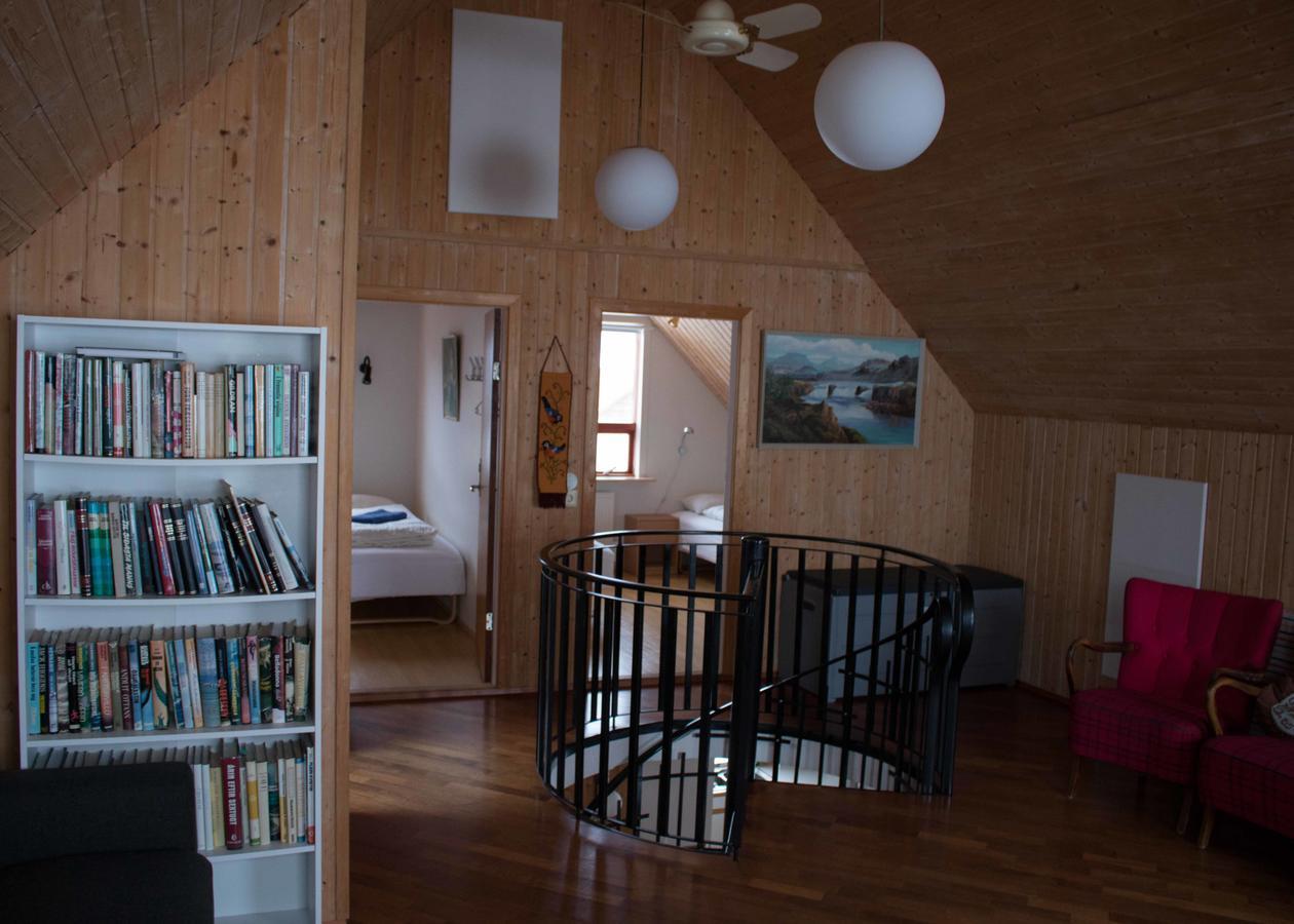 Stekkjardalur Holiday home *