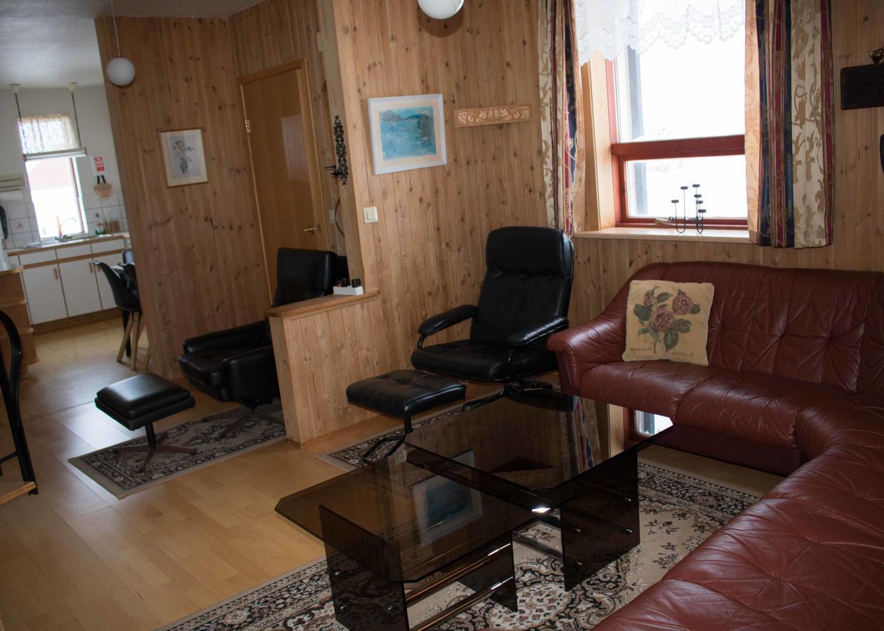 Stekkjardalur Holiday home *